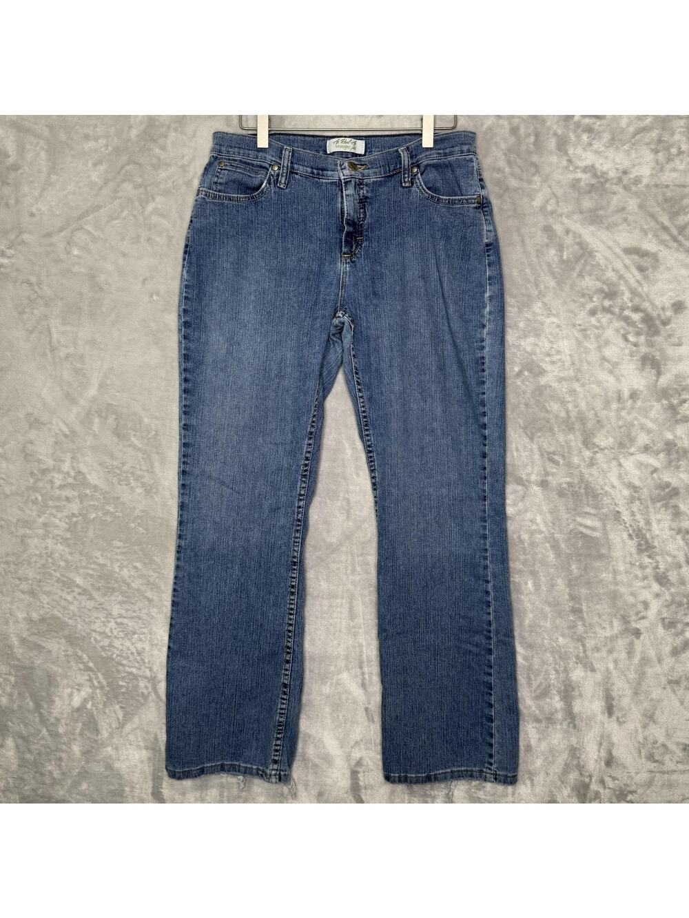 Vintage Wrangler Jeans Womens 6x30 Straight Leg Frayed Hem Denim Retro Western
